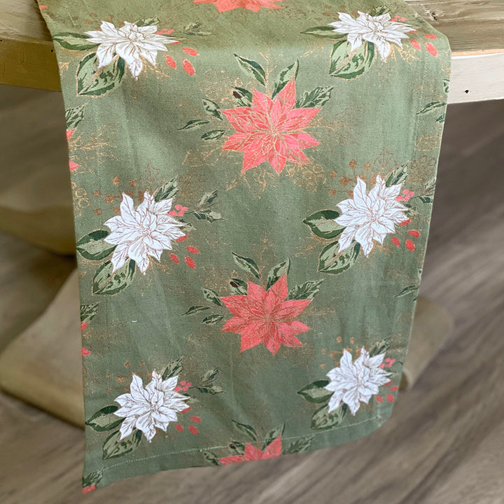 Poinsettia Green Runner